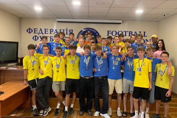 Урочисте нагородження команд «Темп-Святошин» U-15 та U-16 сезону 24/25